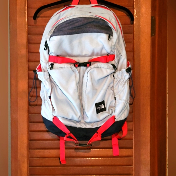 The North Face 6-Zippered Pocket Backpack "Fire And Ice" Colorway - Picture 2 of 7